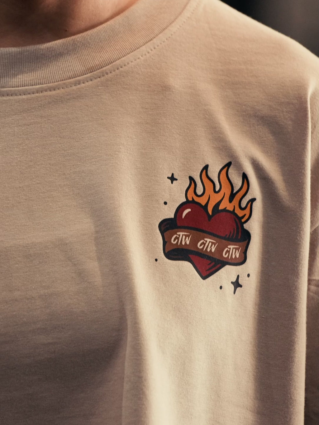 CROP TOP "SAGRADO CORAZÓN"