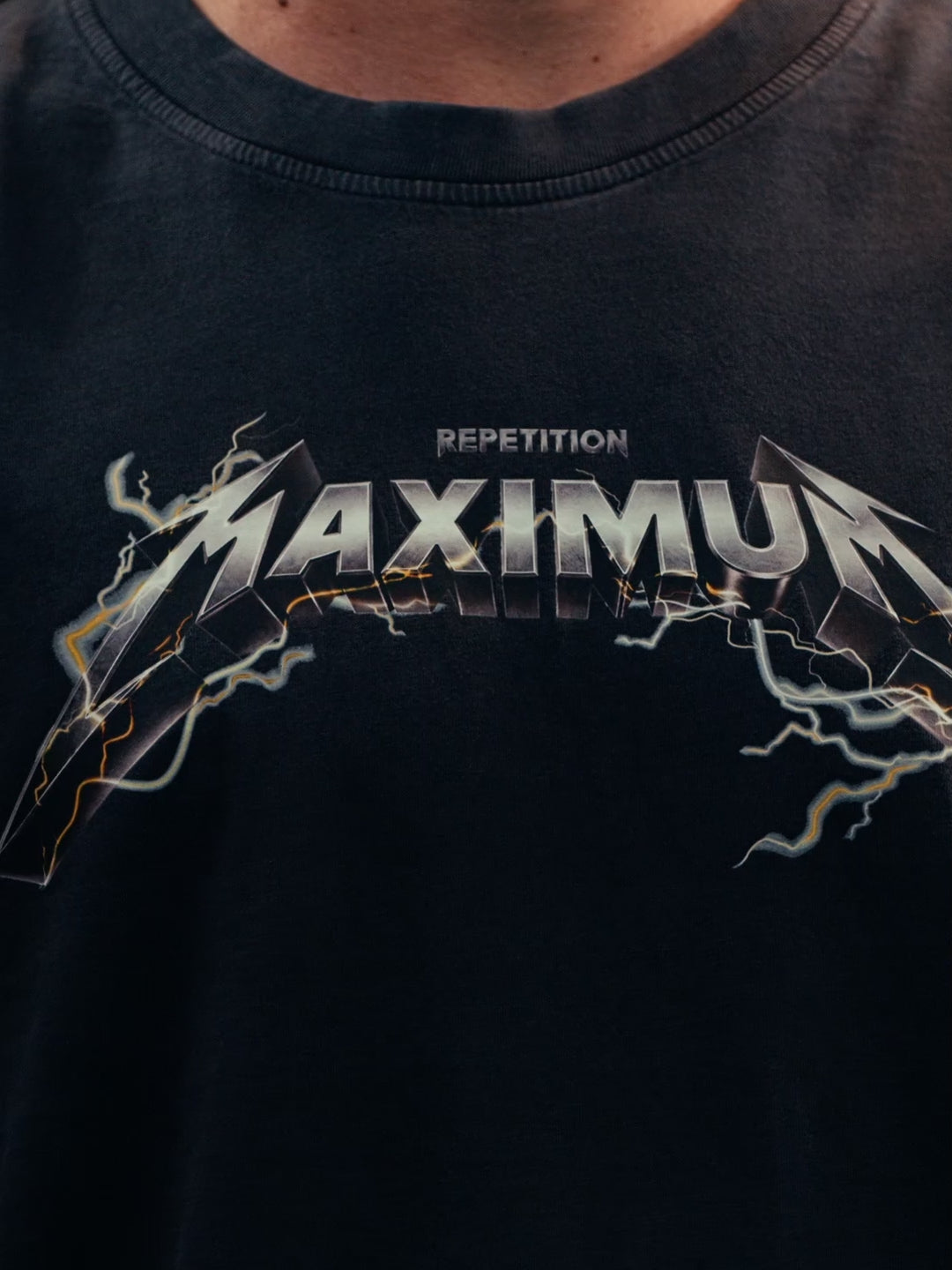 OVERSIZE VINTAGE "Repetition Maximum"